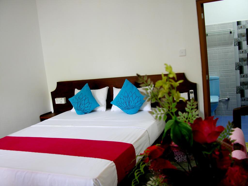 Gangadiya Lodge Сигирия Екстериор снимка