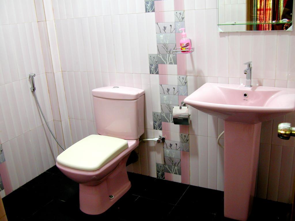 Gangadiya Lodge Сигирия Екстериор снимка